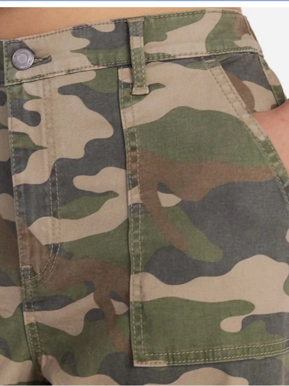 Wide Leg Camouflage Cargo Pants - Green Camo WALMART Viral camo pants sz4-6 Smal - Picture 3 of 7